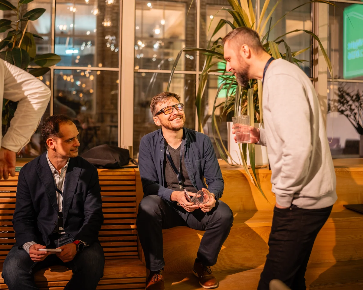 Lukáš v rozhovoru s dalšími zakladateli